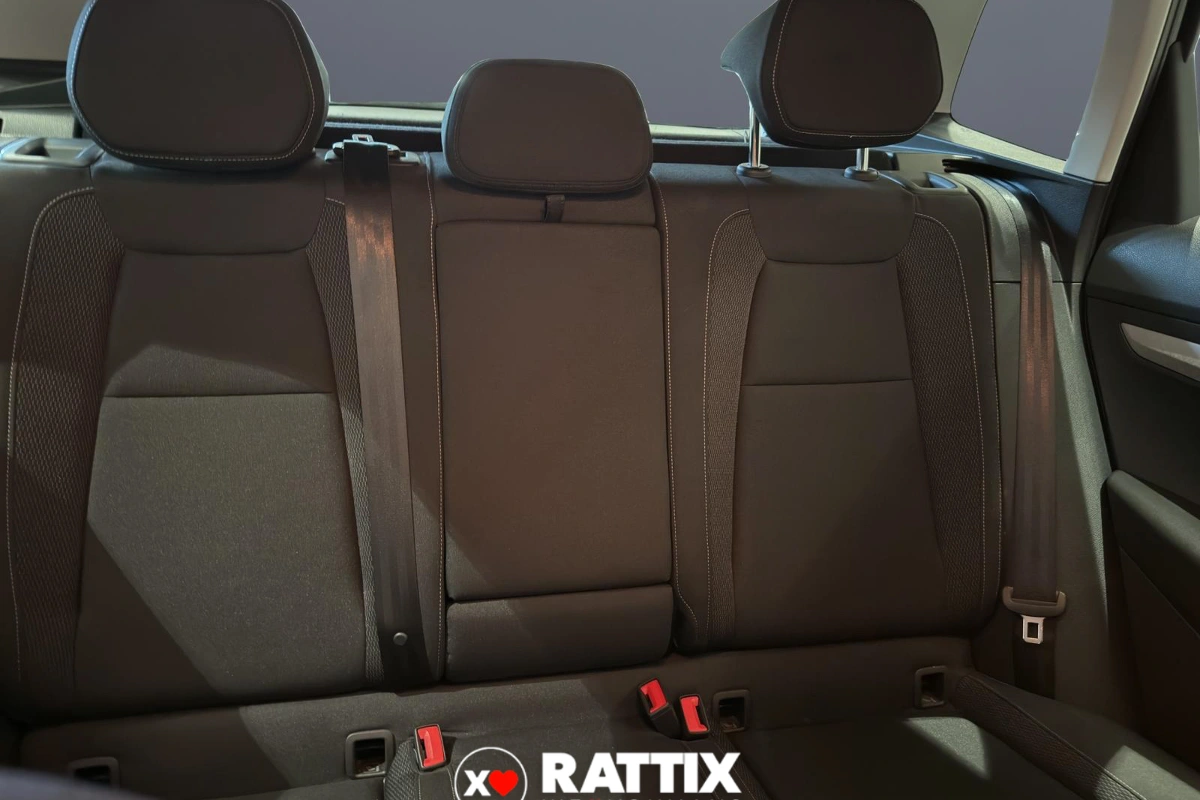 SKODA Karoq  Karoq 1.5 tsi Selection dsg